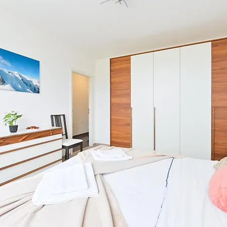 アパート L'equinox ボウルクハイム